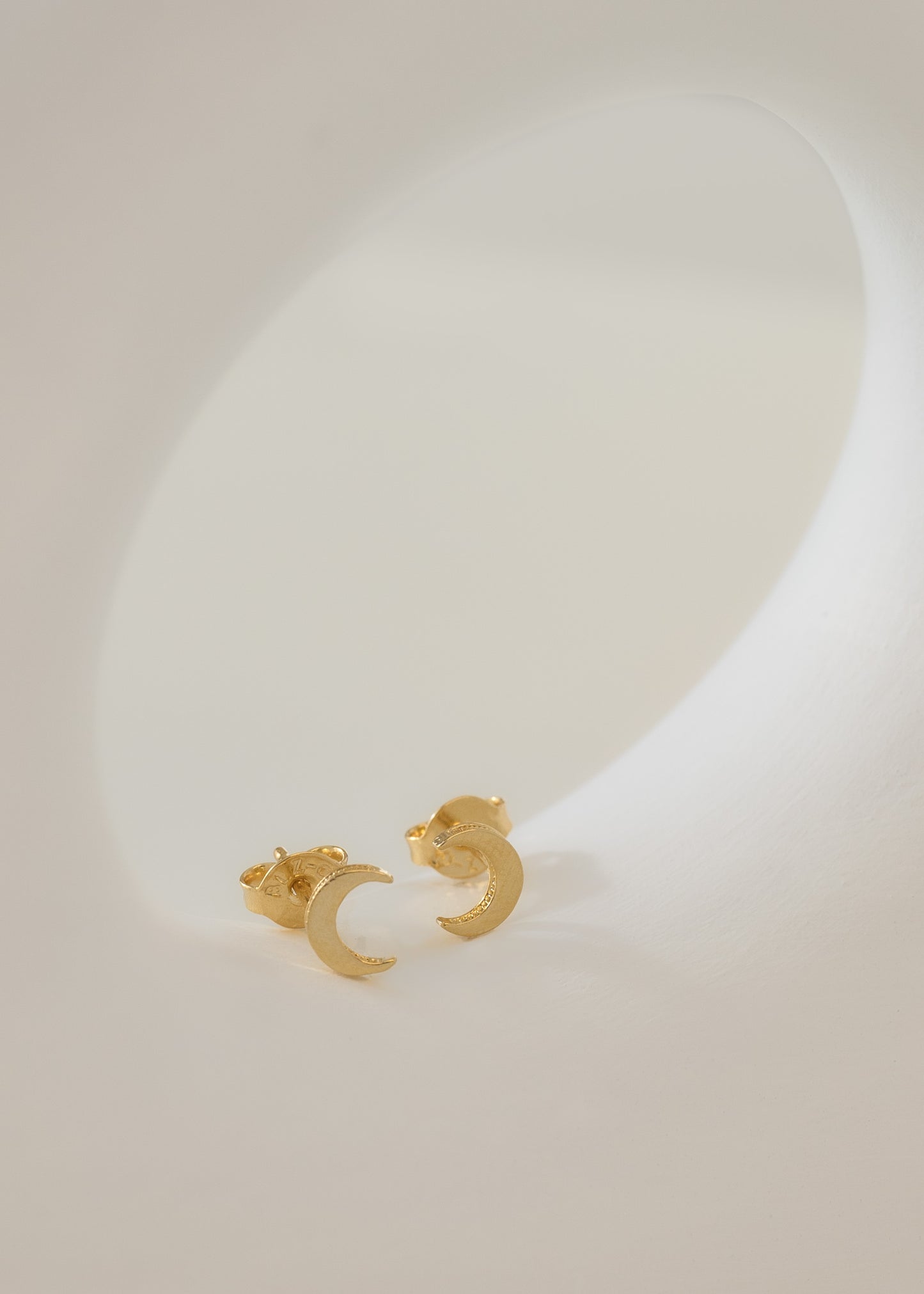 Topitos de oro laminado 18k Ref. 34262